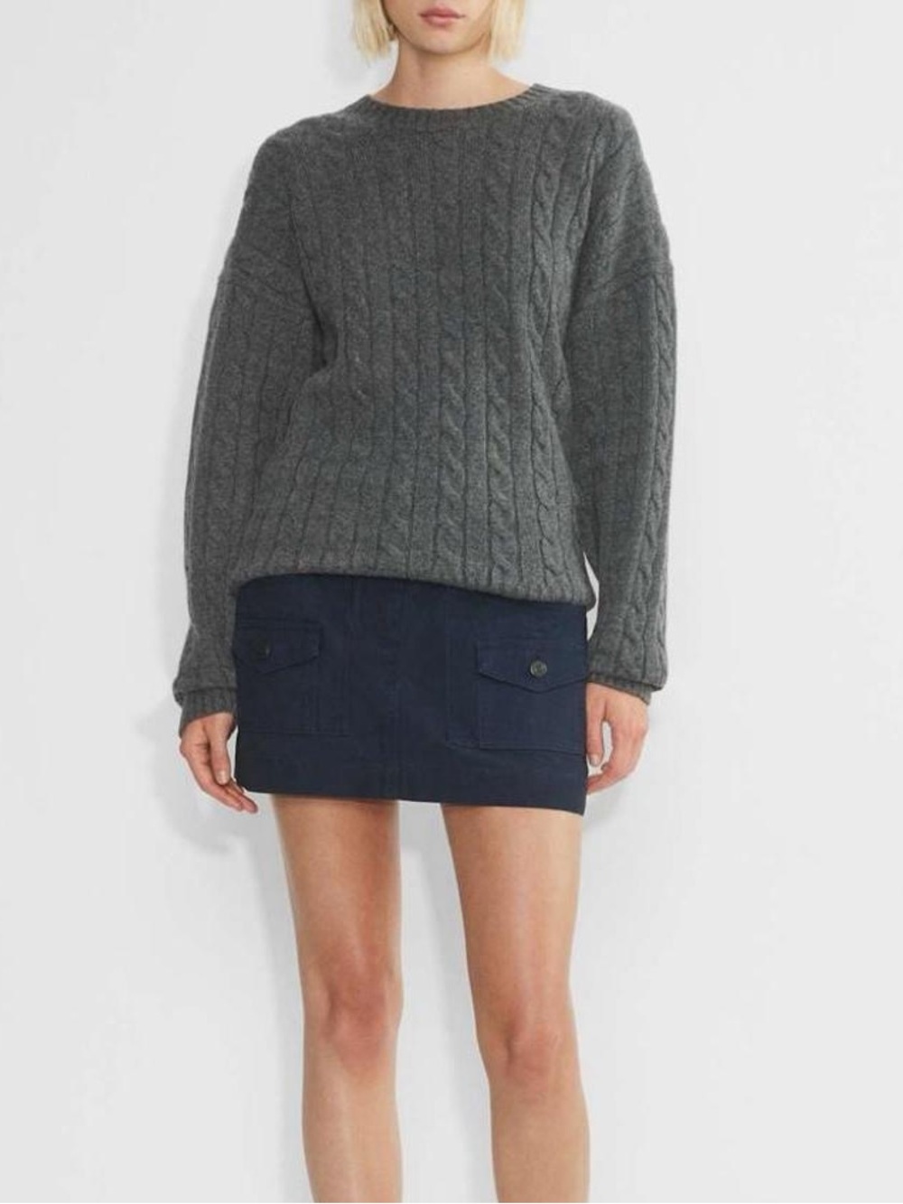 Sold Out Online Aritzia The Peggy Sweater, Grey Chunky Oversized Sweater | M